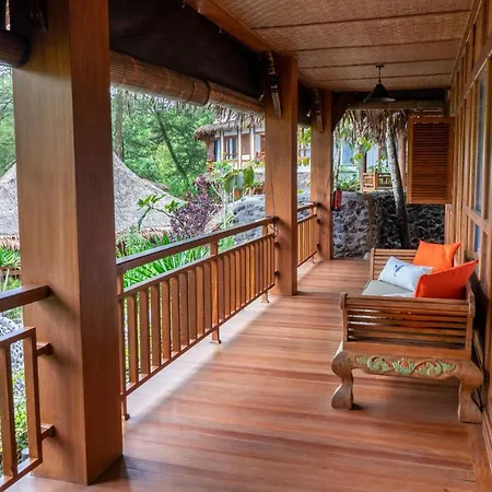 Tira Vilagna Suites & Spa Kintamani  Exterior photo