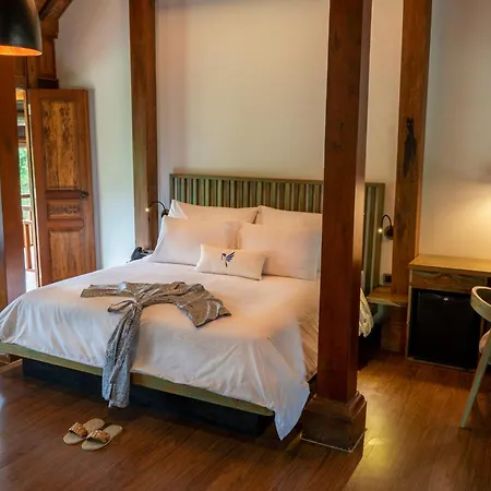 Tira Vilagna Suites & Spa Kintamani  Room photo